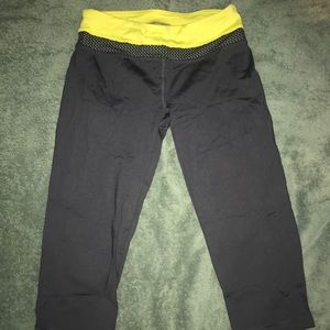 Workout capris